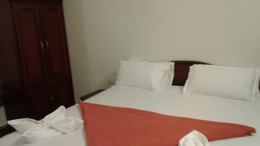 Stay Simple 3 Hills County Resort 칼파타 외부 사진