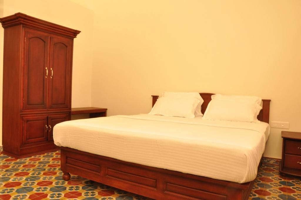 Stay Simple 3 Hills County Resort 칼파타 외부 사진