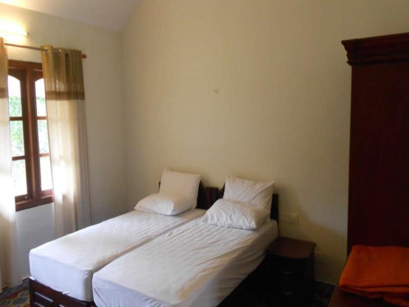 Stay Simple 3 Hills County Resort 칼파타 외부 사진